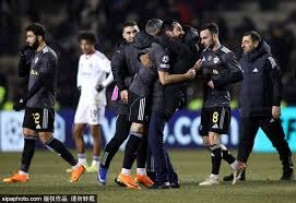 今晨英超一场焦点战，凭借着索博斯洛伊和麦卡利斯特的进球…