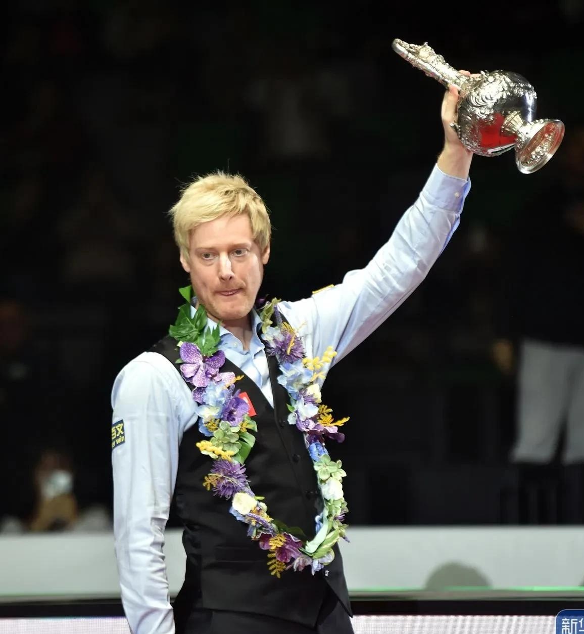 甚至出现 甚至出现