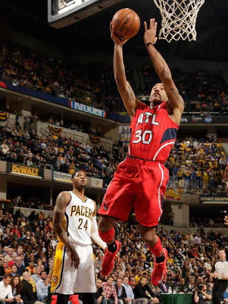 排在中前场 排在中前场