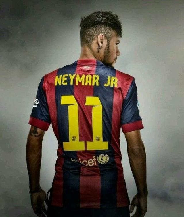 赛后数据显 赛后数据显